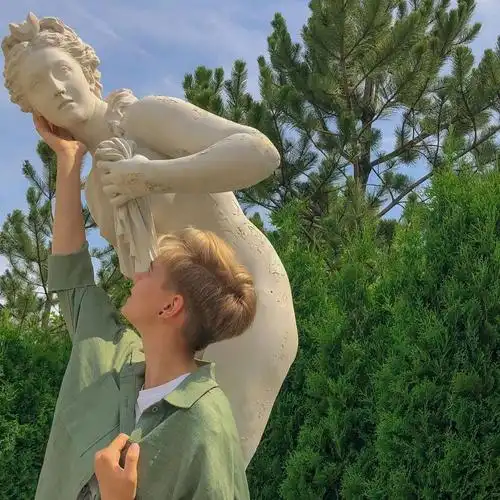 6686体育app高级作者Faye