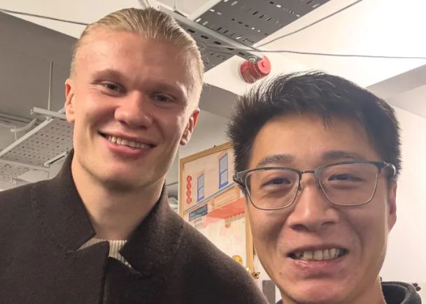 比赛场美食家？英媒：一家中国餐馆的特色菜以哈兰德名字命名